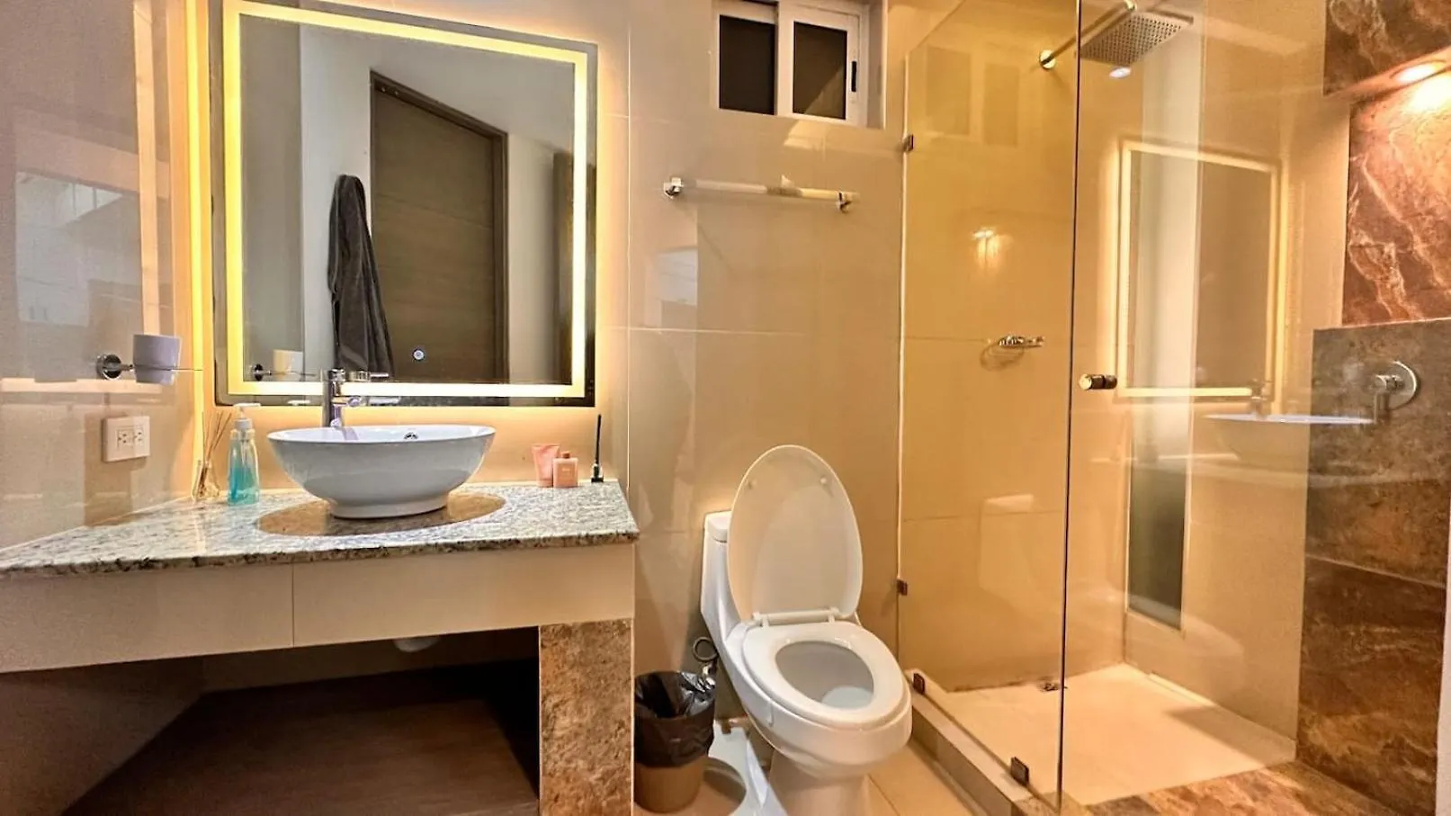 Apartment Hotel Zone Oceanside 2 Bedroom 2 Bath Condo Cancun